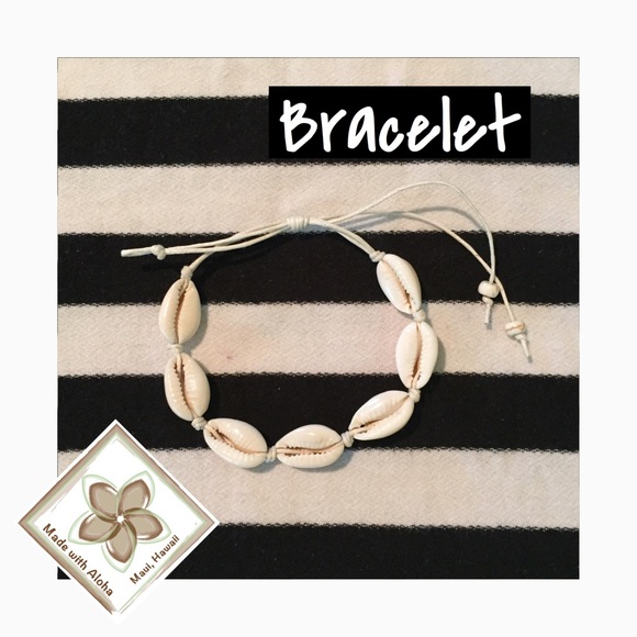 Set of 2 Hawaii Cowrie Shell Bracelets-Adjustable - Picture 2 of 5